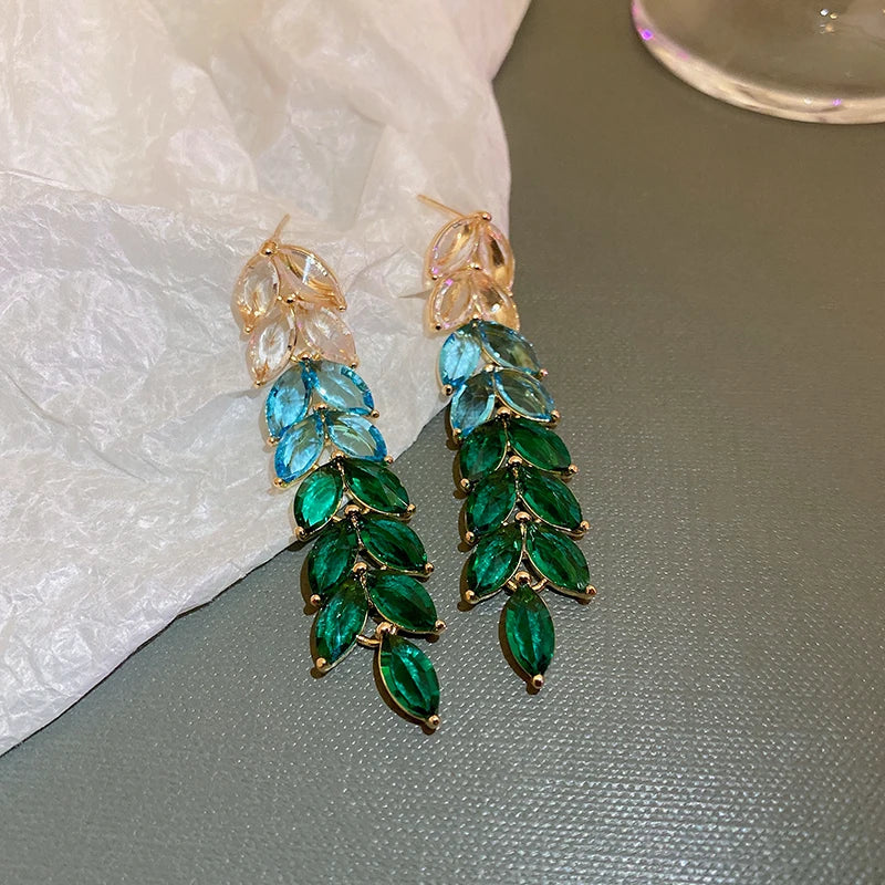 Vintage Full Rhinestone Women's Earrings Luxury Leaf Shaped Palace Earrings European And American Ear Jewelry For Party Wedding