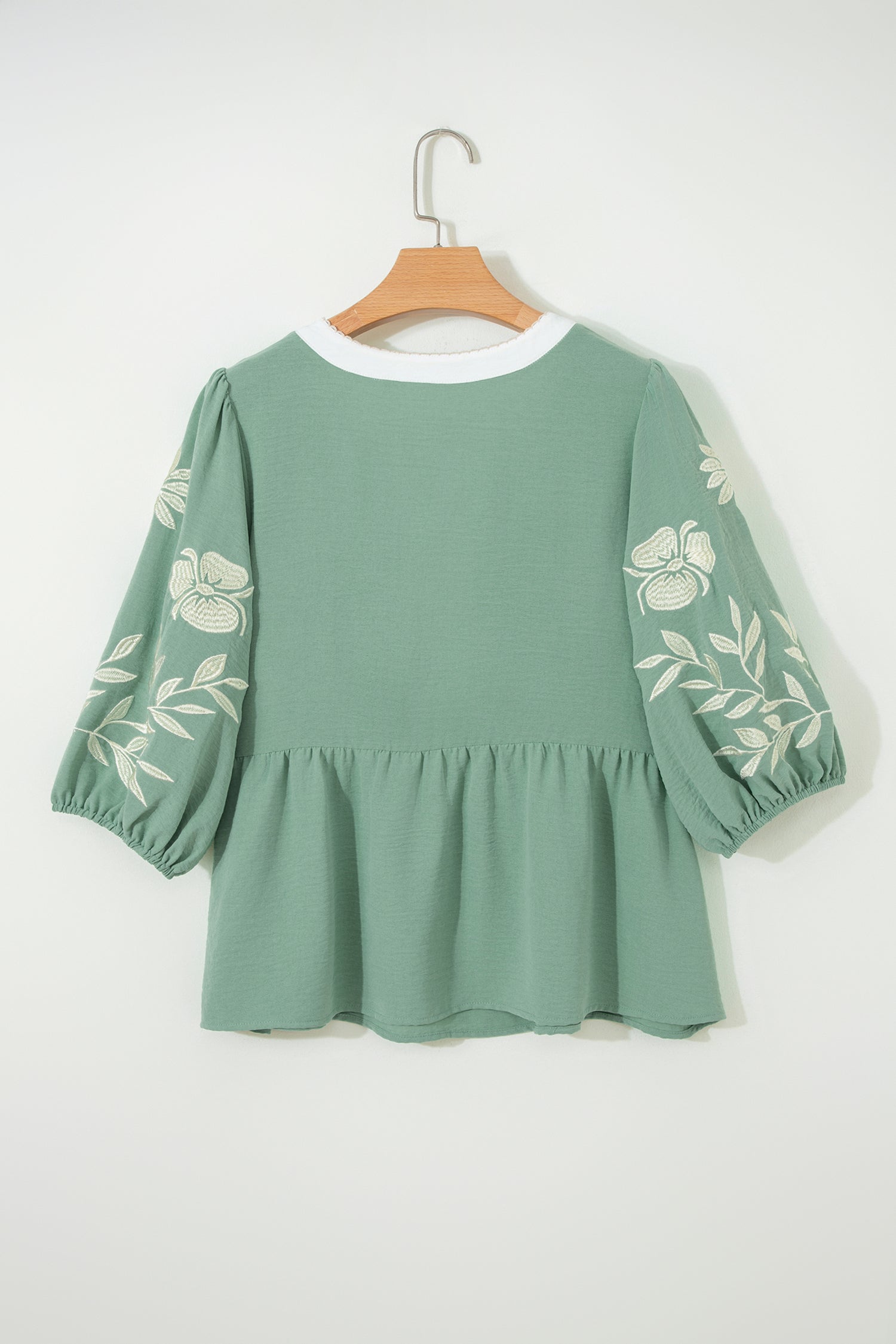 Floral Embroidered Colorblock Puff Sleeve Babydoll Blouse